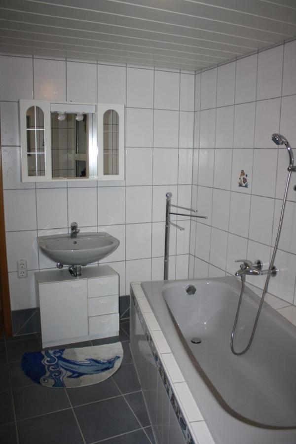 Monteur-/und Ferienwohnung Diehl Asslar Exterior foto